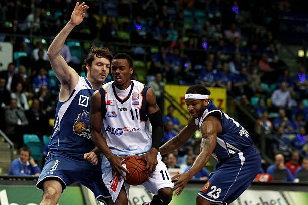 曼城同样在 曼城同样在