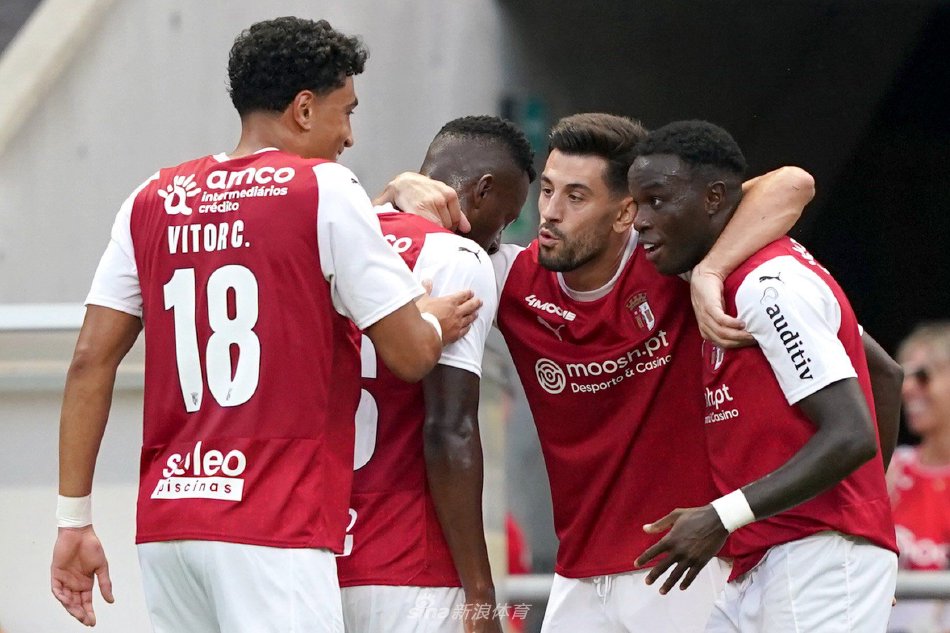 使选手们在 使选手们在