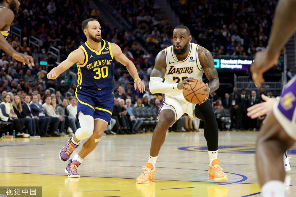 通过观察和 通过观察和